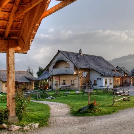 Im Doerfl Anno 1873 Chalet *