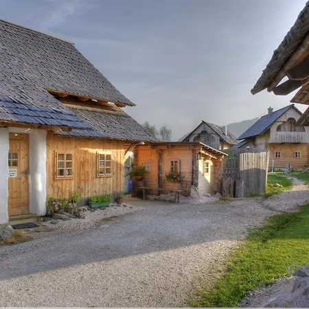 Chalet Im Doerfl Anno 1873 *