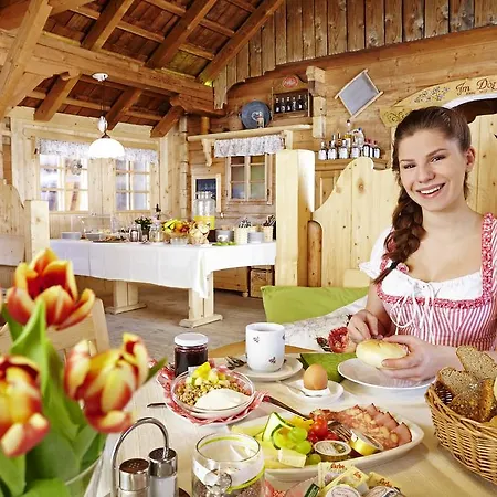 Im Doerfl Anno 1873 Σαλέ Irdning